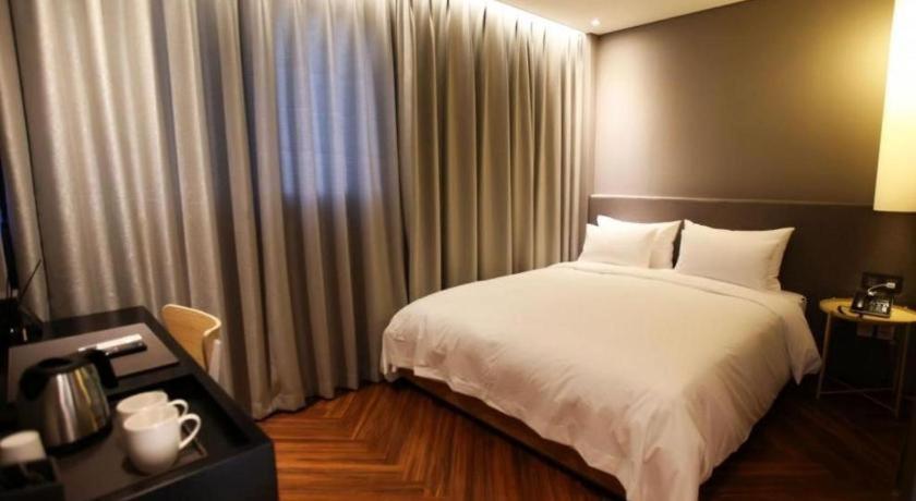 Londoner Hotel Busan Exterior foto